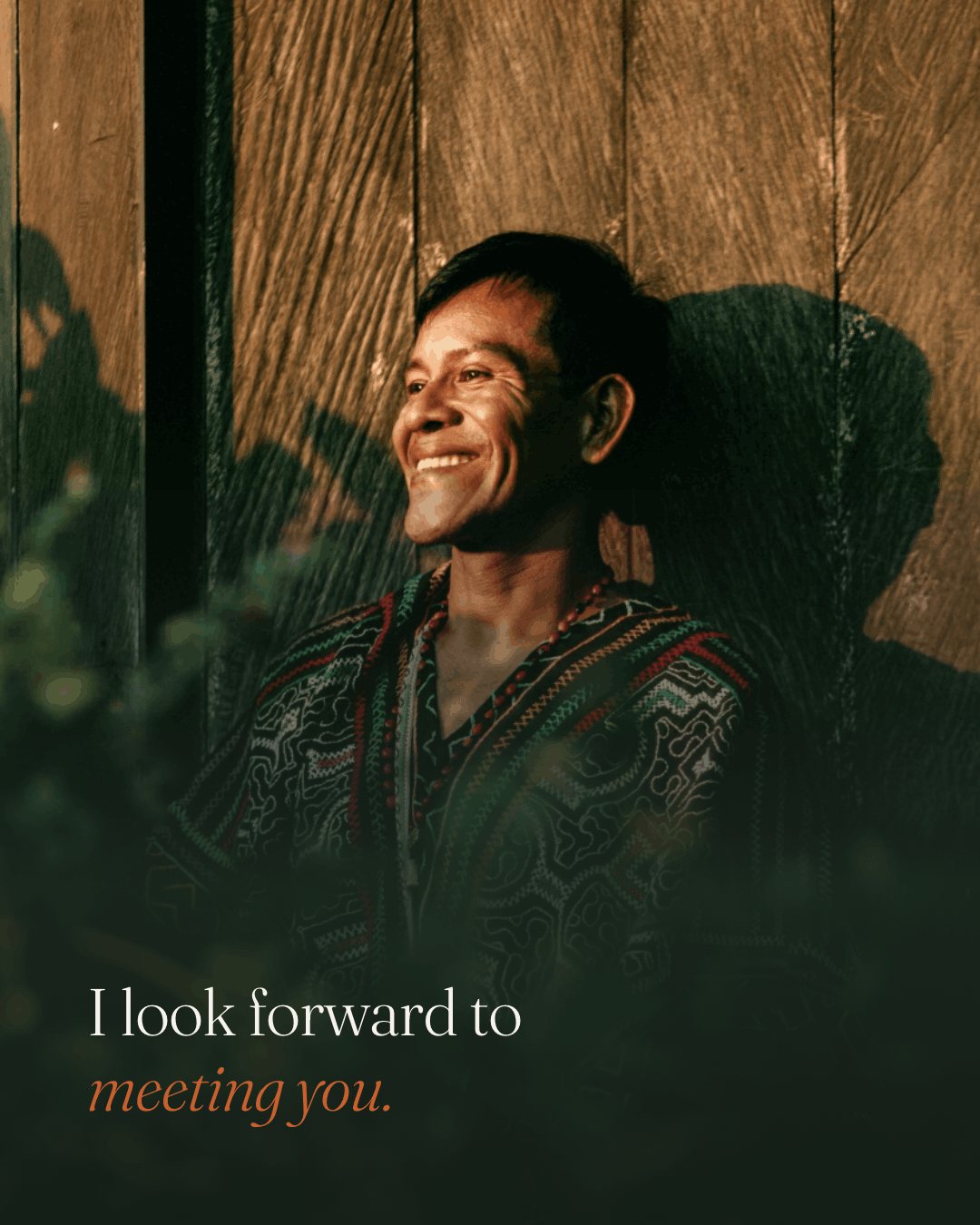 Maestro Rafael smiling, welcoming guests to the Bali retreat
